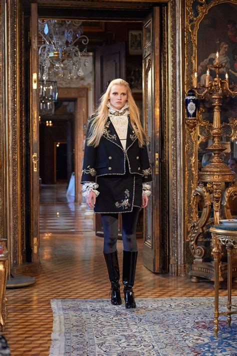 style chanel salzburg|The hills are alive! Chanel hits Salzburg with Cara in tow.